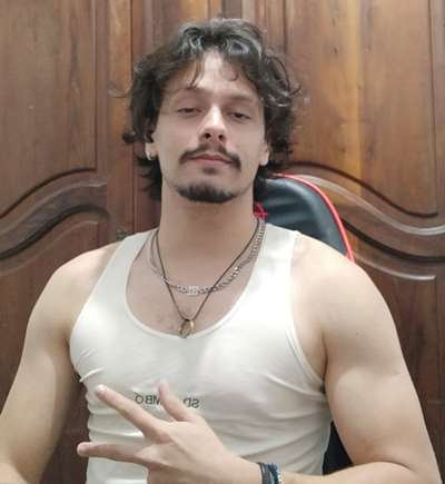 Caio Ulisses - ‘Glitch Tellend’